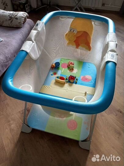 Манеж детский складной