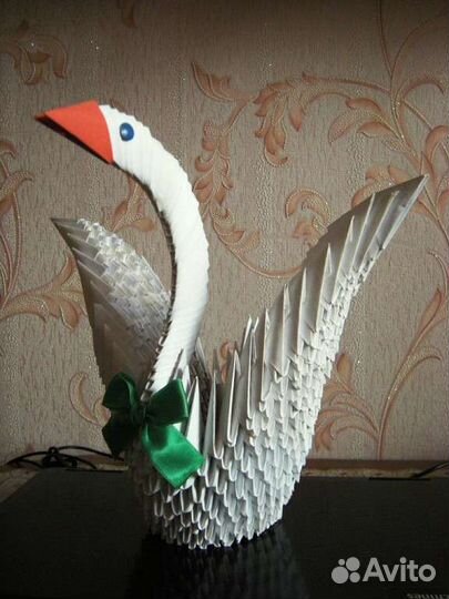 Лебедь. Оригами. Поделки