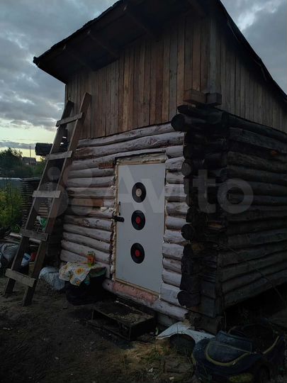 Дача 10 м² на участке 6 сот.