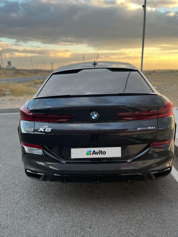 BMW X6: фото владельца