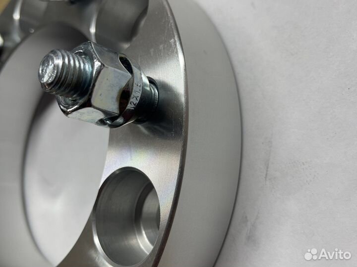 Проставки колесные 6х139.7