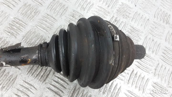 Привод передний левый volkswagen passat B6 2005-20