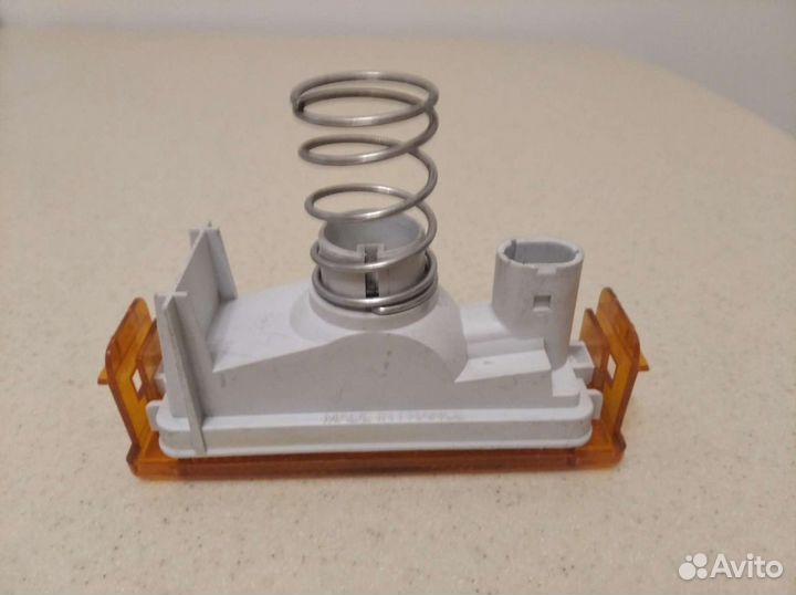 Поворотник renault rapid