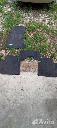 Коврики салона Subaru Levorg штатные