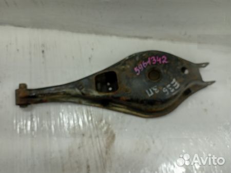 Рычаг задний нижний правый