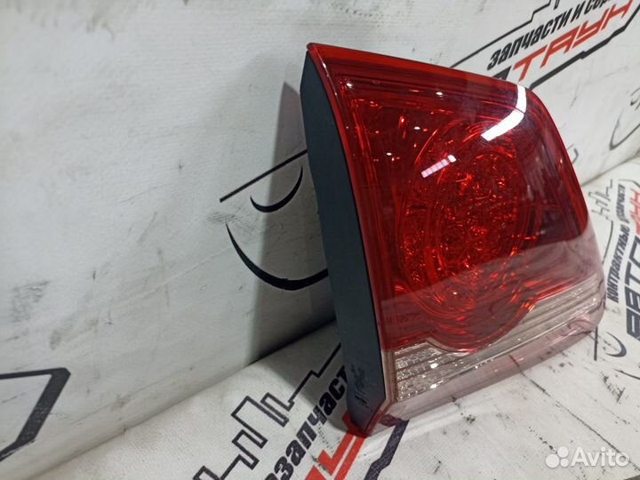 Фальшпанель toyota crown GRS200 GRS201 GRS202 GRS203 GRS204 GRS208 30351 левая 1 модель 8159130331 D