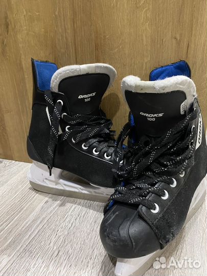 Коньки хоккейные размер 38,5-39