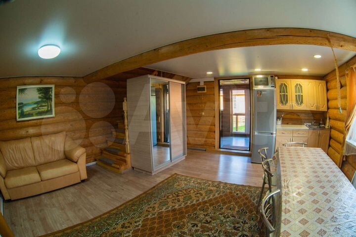 Дом 145 м² на участке 14 сот.