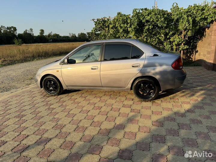 Toyota Prius 1.5 CVT, 1998, 330 000 км