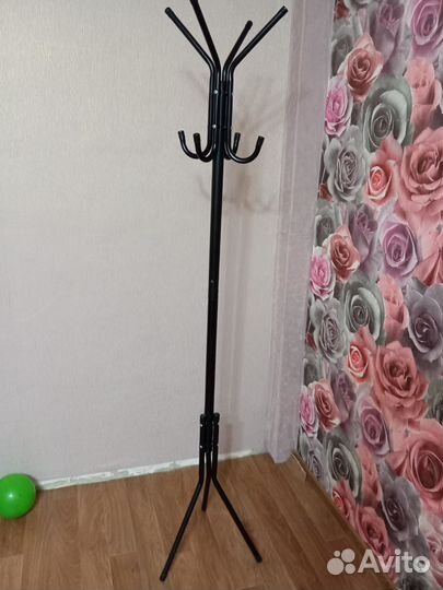 Вешалка напольная