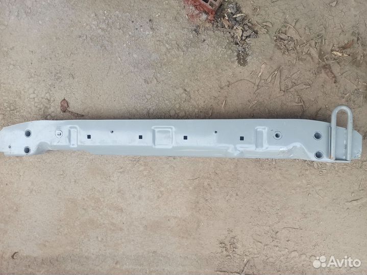 Поперечина рамки радиатора нижняя Калина и Гранта