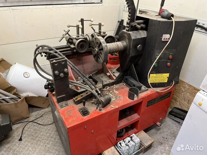 Станок для правки дисков