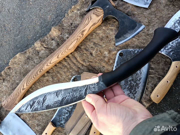 Кованные ножи.топоры.тяпки