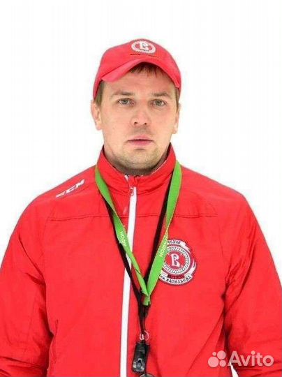 Тренер по хоккею