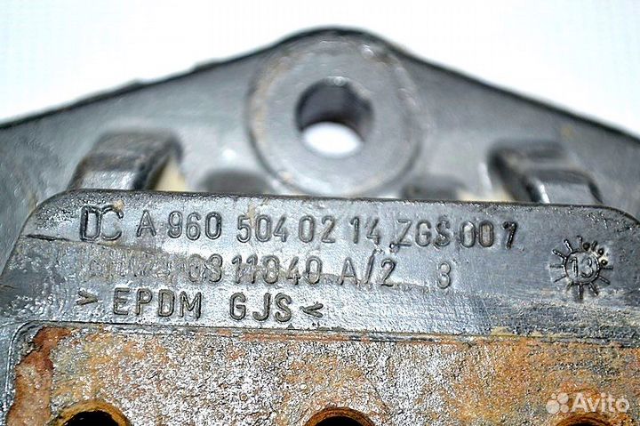 Подушка радиатора, правая mercedes-benz Actros MP4