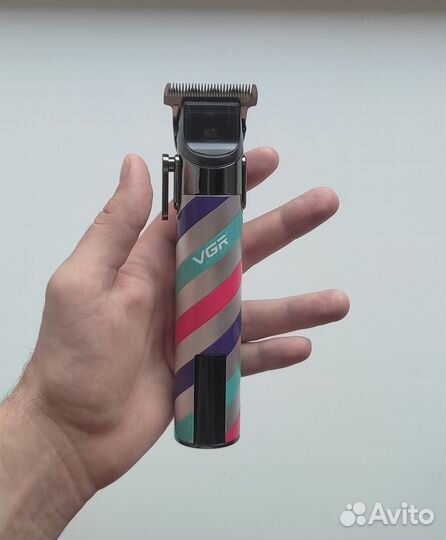 Новая машинка для стрижки бороды и волос