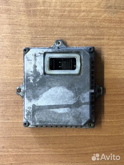 Блок розжига ксенона Audi A8 D2