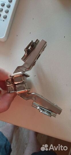 Петли мебельные -45