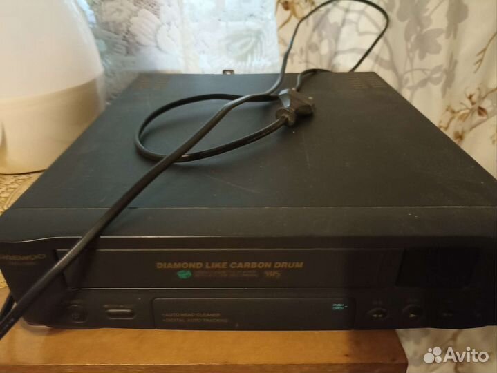 Видеомагнитофон