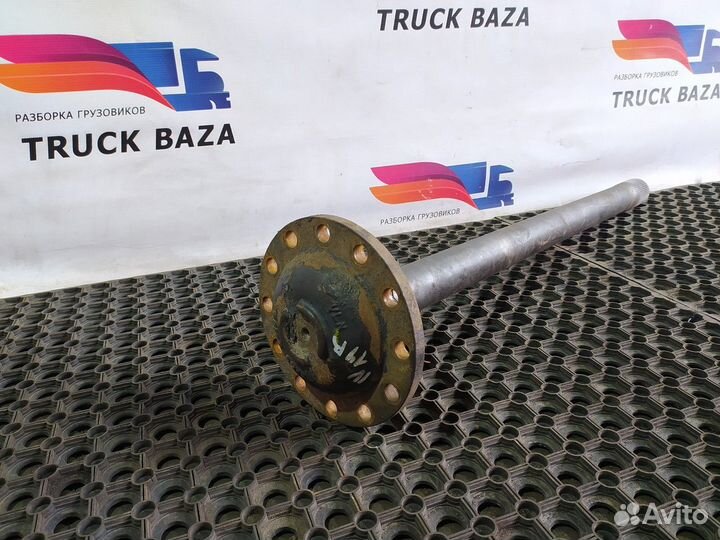 Полуось левая