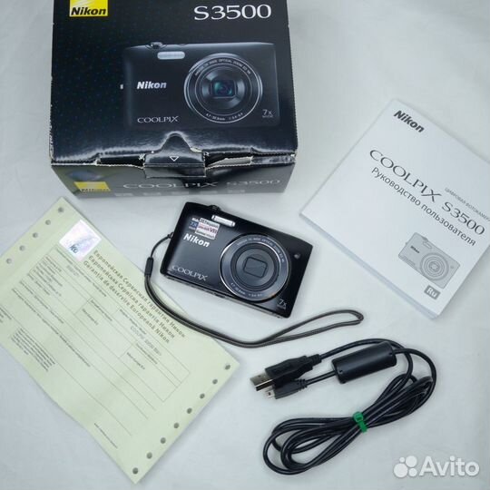 Nikon Coolpix S3500 с коробкой