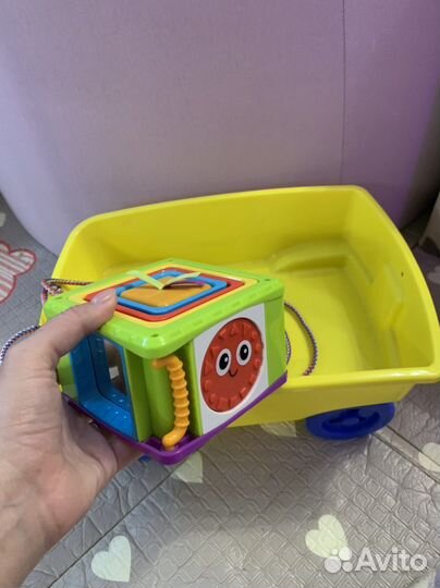 Сухой бассейн и игрушки пакетом