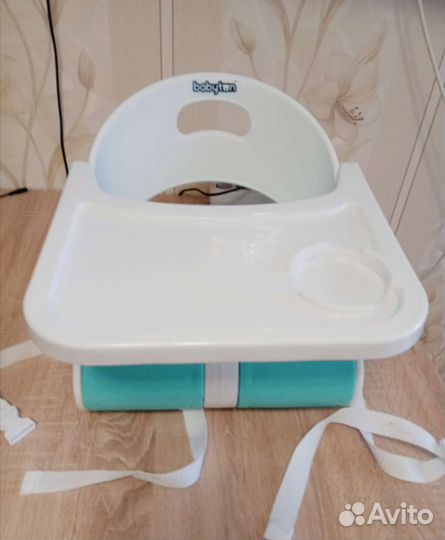 Скдадной стульчик ддя кормления бустер