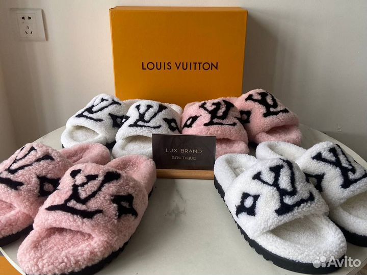 Тапочки LV