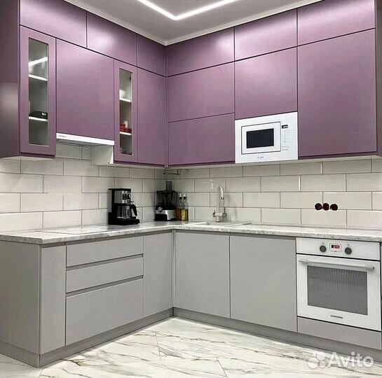 Кухонный гарнитур в стиле минимализм