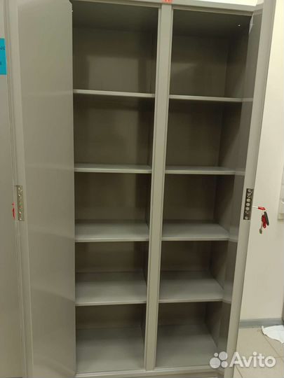 Железный сейф