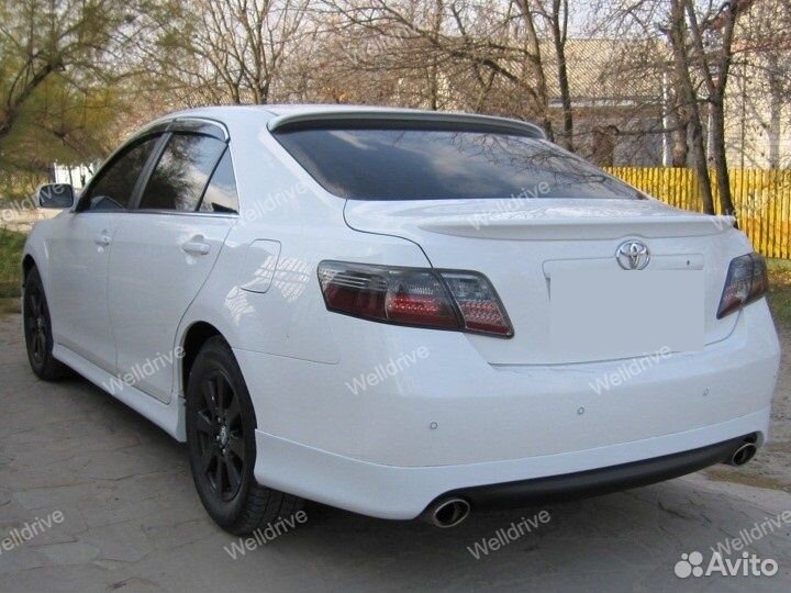 Козырек Toyota Camry V40 на заднее стекло тюнинг