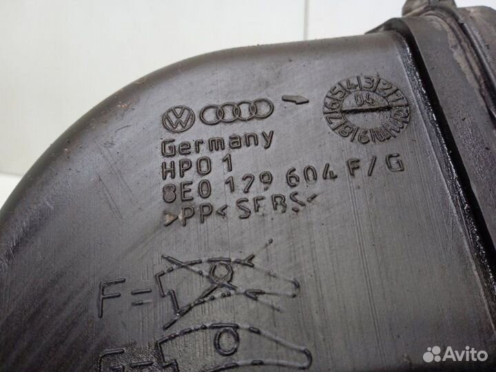 Воздуховод Audi A4 B6 1.8 2004