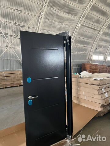 Дверь входная для дома