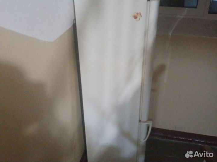 Холодильник в рабочем состоянии