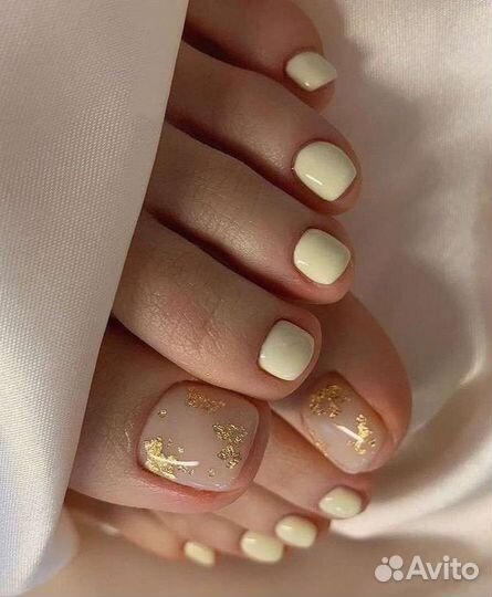 Маникюр и педикюр