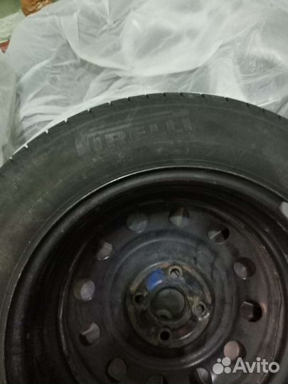 Pirelli Chrono 20.5/4.5 R15