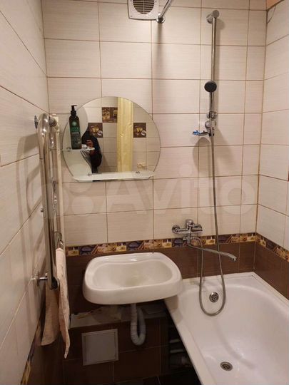 3-к. квартира, 60 м², 5/5 эт.