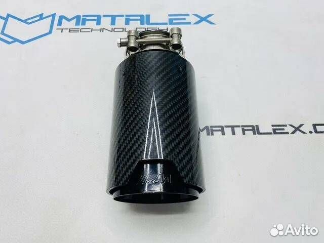 Насадки на глушитель одиночные BMW М, карбон