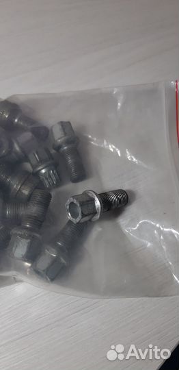 Оригинальные болты