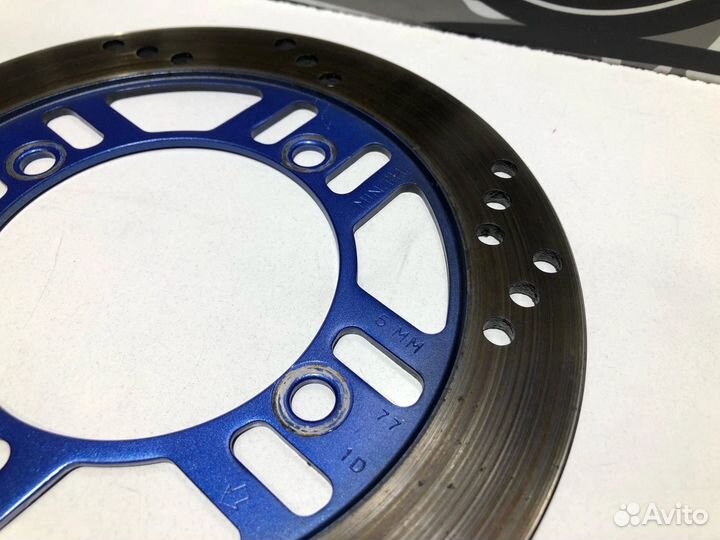 Задний тормозной диск Kawasaki ZZR 400-1 1992г