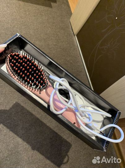 Расческа-выпрямитель