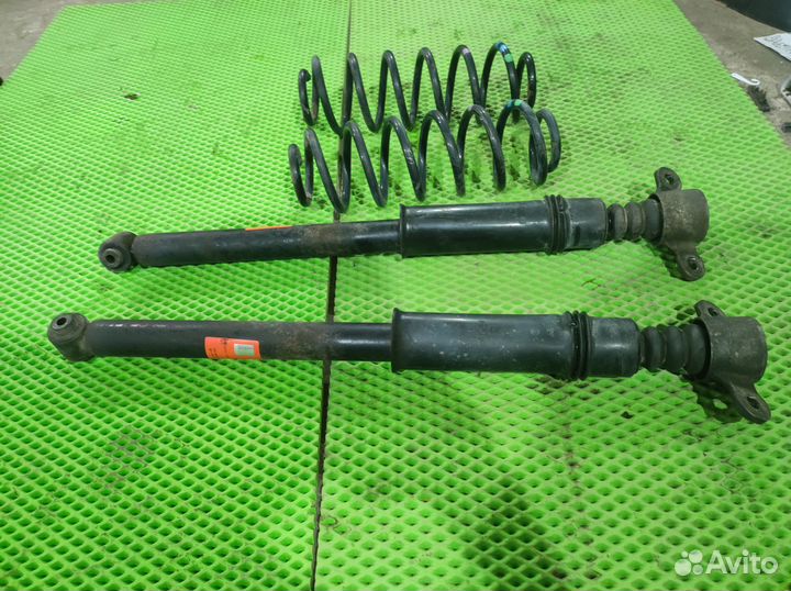 Амортизатор задний peugeot 308