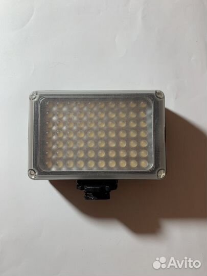 Видеосвет yongnuoYN906 II