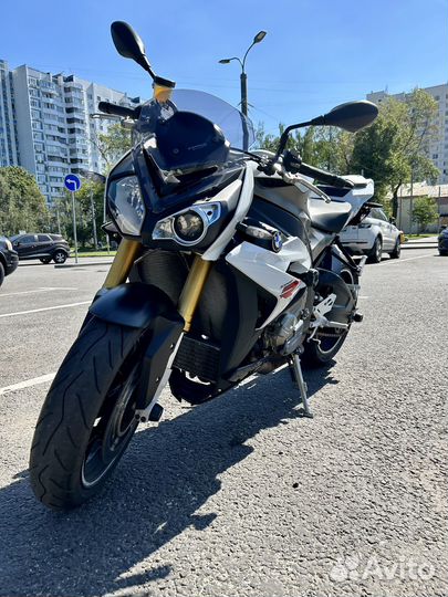 Мотоцикл BMW S1000R