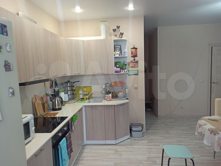 2-к. квартира, 58 м², 7/15 эт.