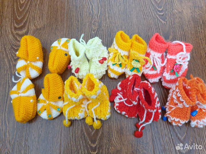 Детские носки и пинетки