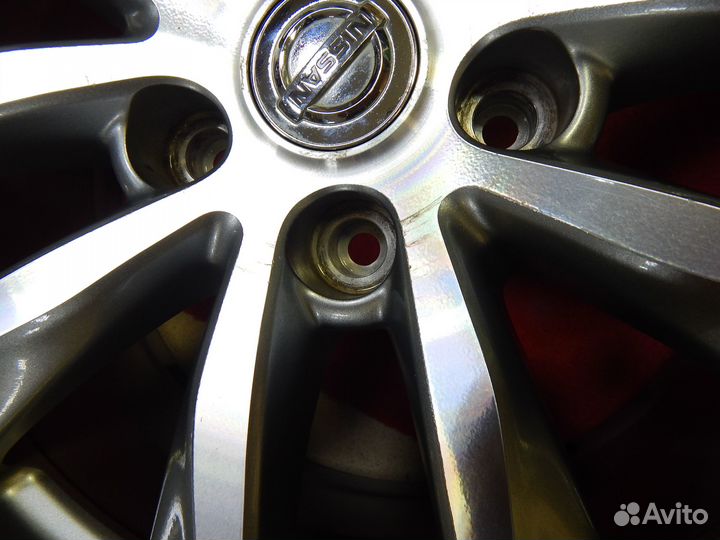 1219 Оригинал Nissan R17 J7,5 5*114,3 ет45 б/п
