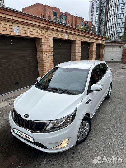 Kia Rio 1.6 AT, 2015, 61 370 км