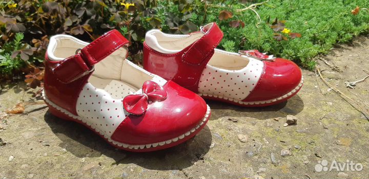 Детские туфельки