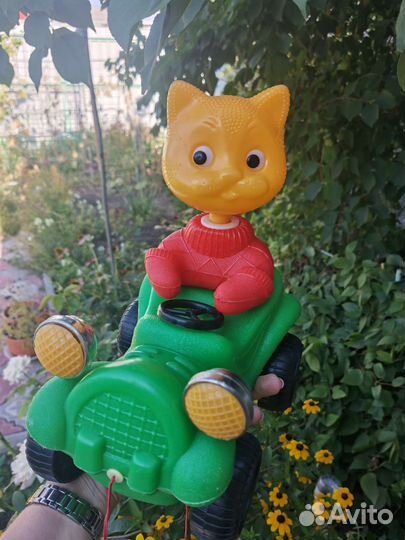 Игрушка каталка СССР